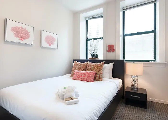 Aparthotel Sonder — Roosevelt Suites Chicago